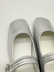 MARY J.【SILVER】- 37 AS IS