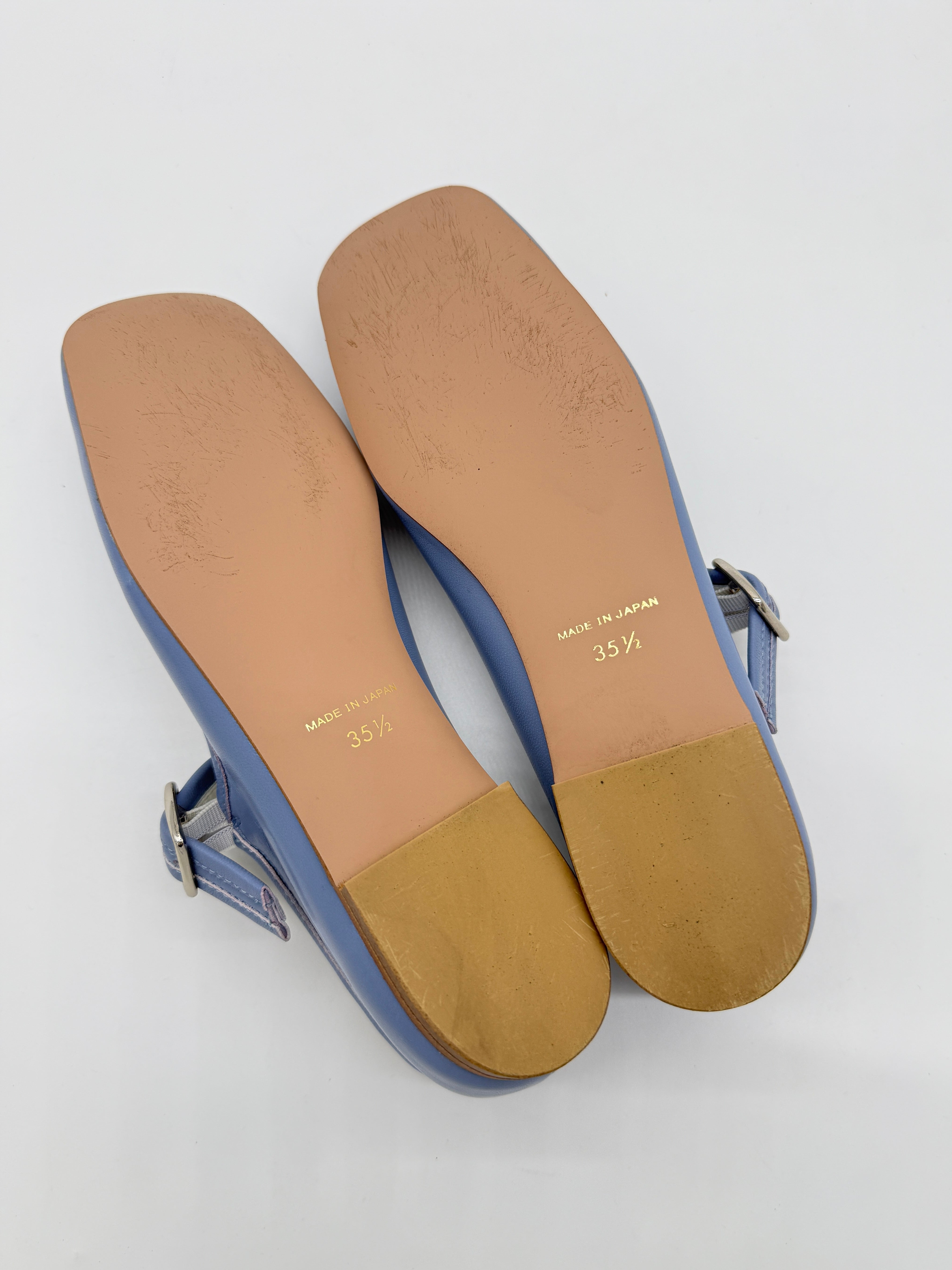 MARY J.【BLUE】- 35.5 AS IS