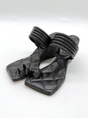 SIMONE【BLACK】- 36 ASIS