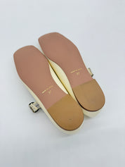 MARY J.【IVORY】- 37 AS-IS