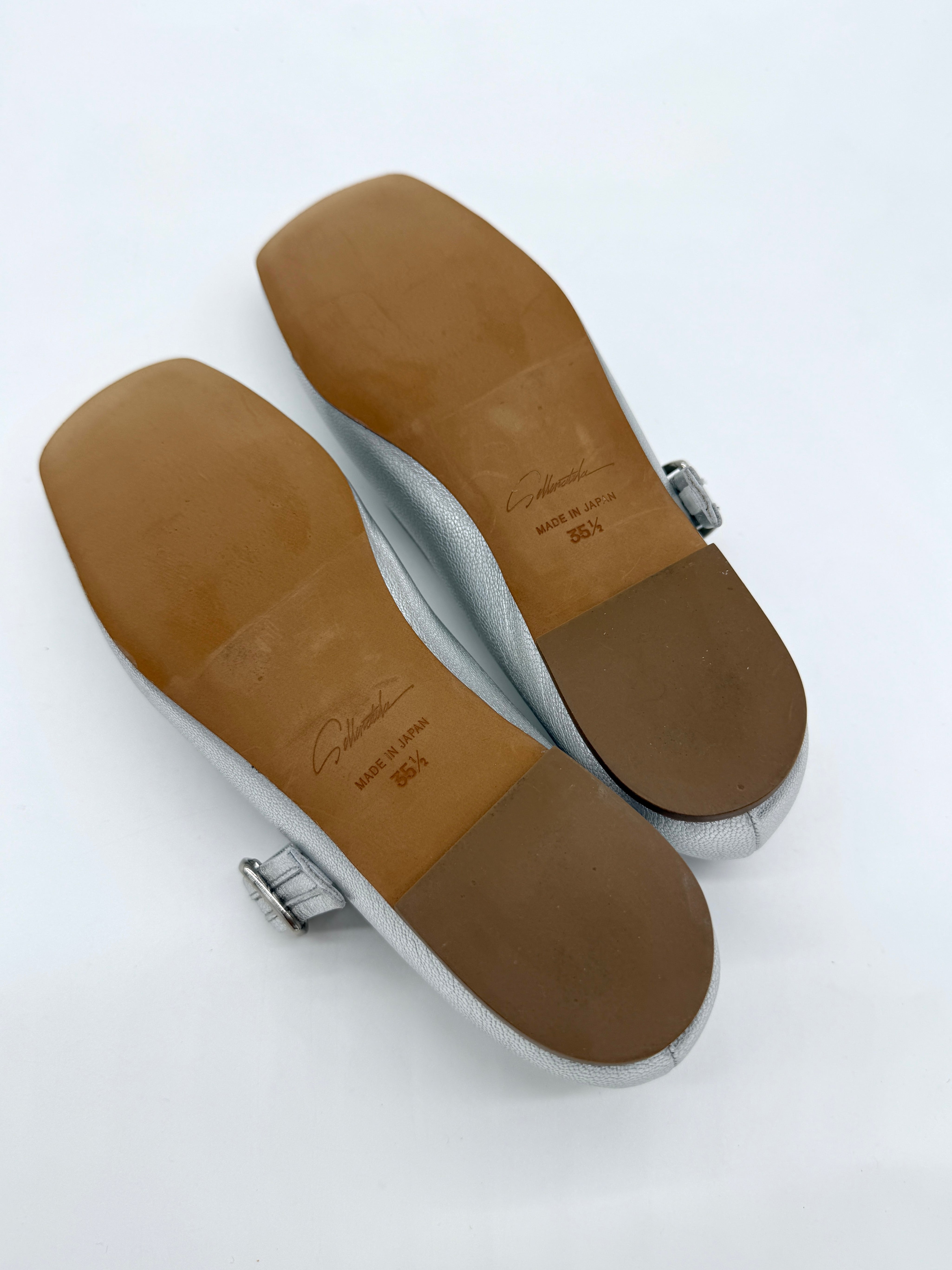 MARY J.【SILVER】- 35.5 AS IS