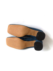 SAMPLE 3 - size 37