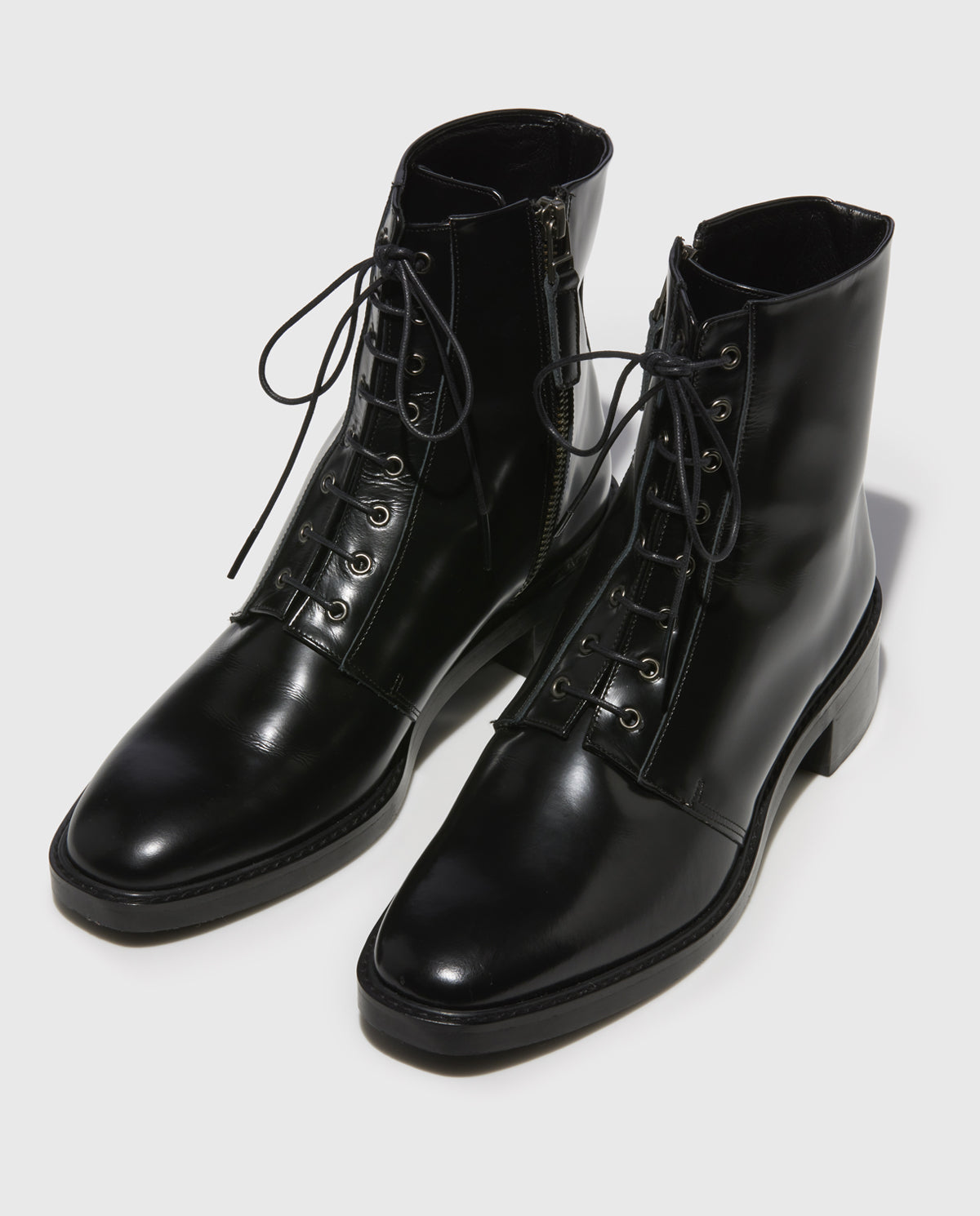 NOA【BLACK RAIN】 – Sellenatela