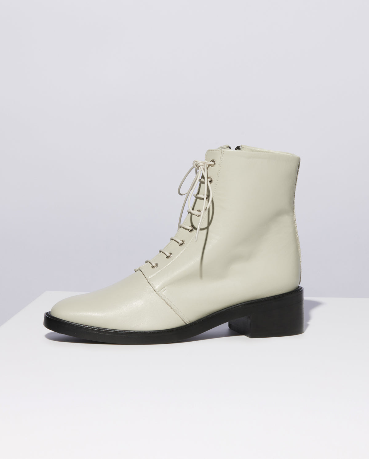 BOOTS – Sellenatela