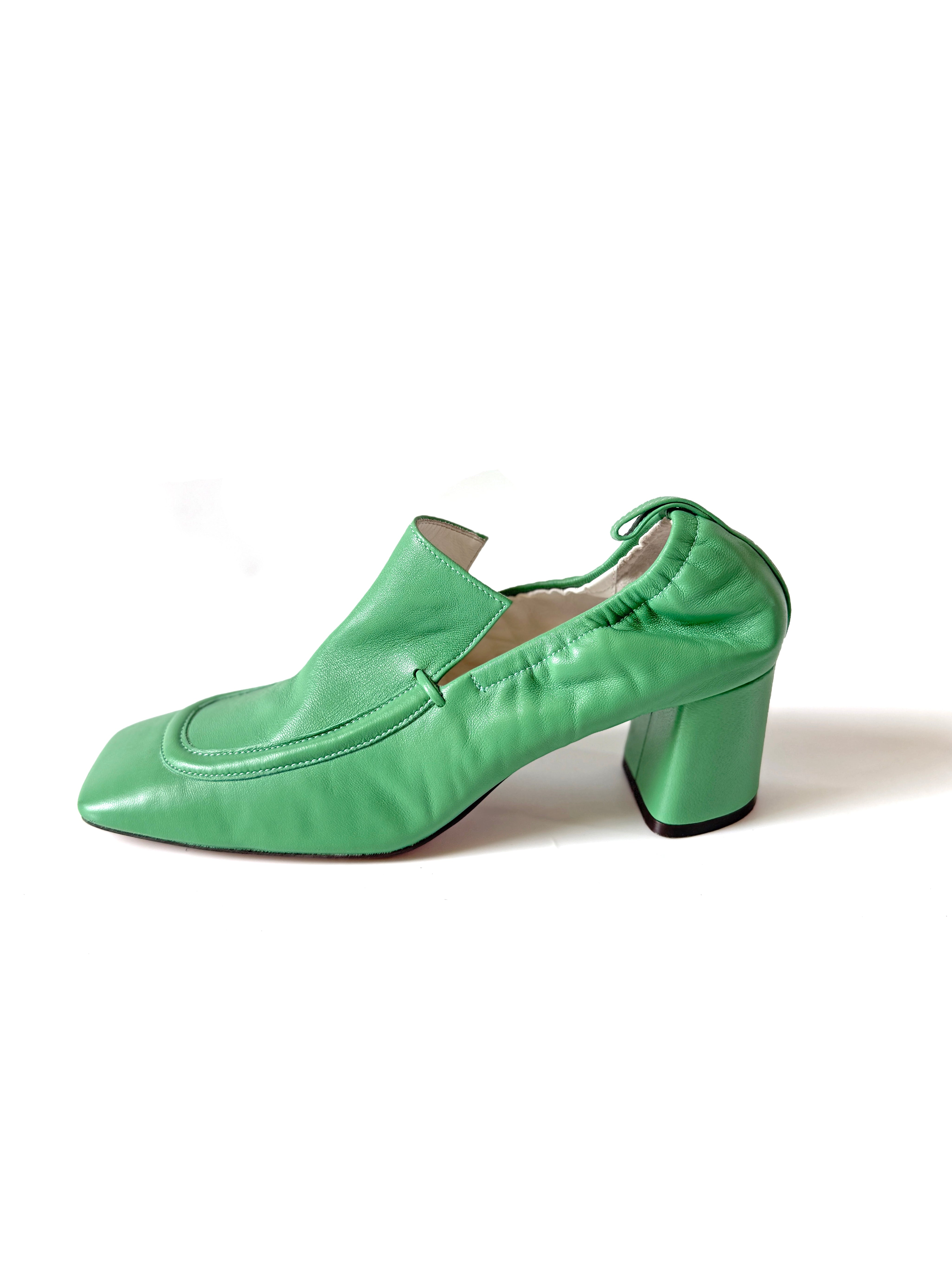 SAMPLE 10 - size 37