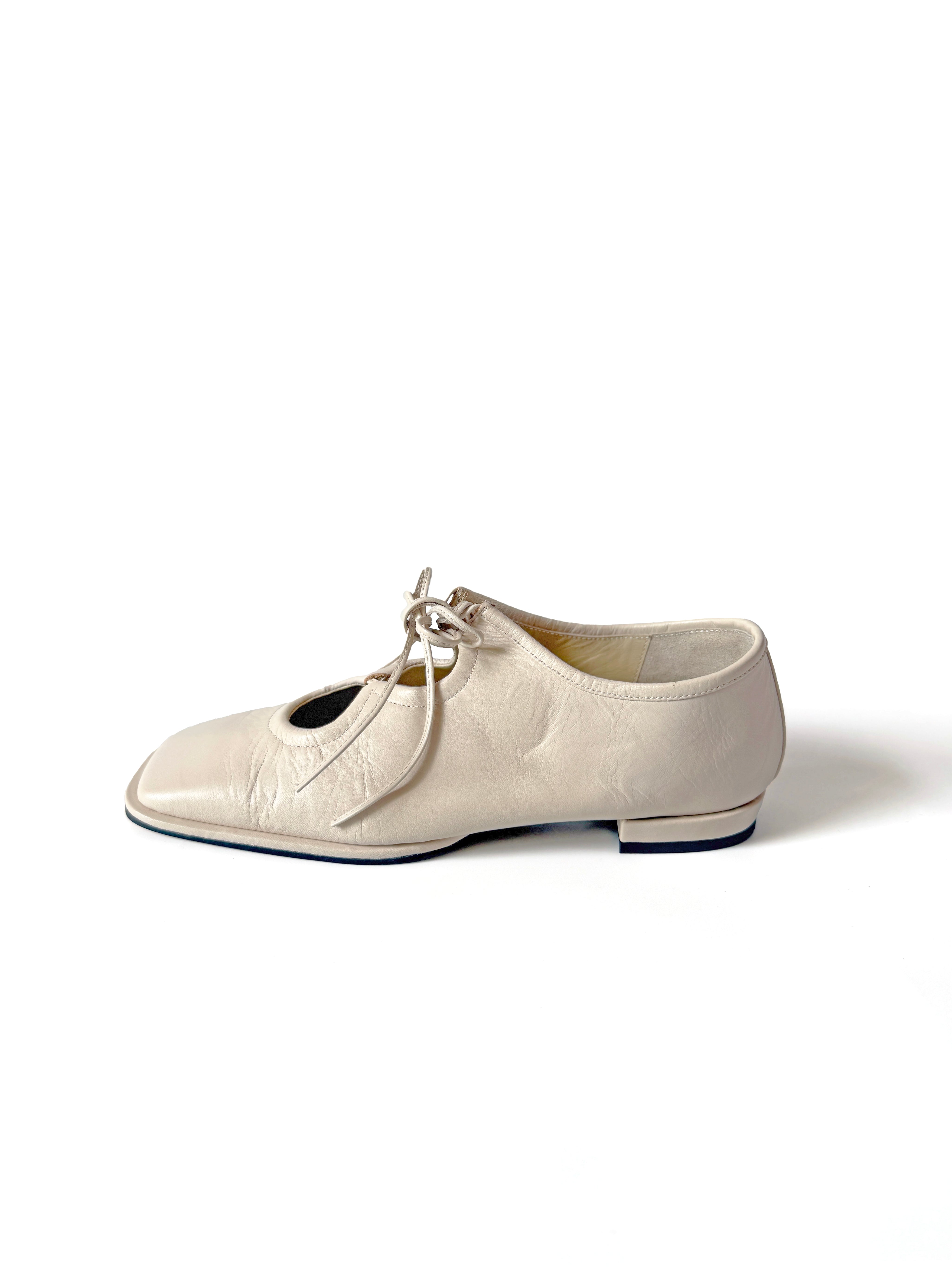 SAMPLE 12 - size 37