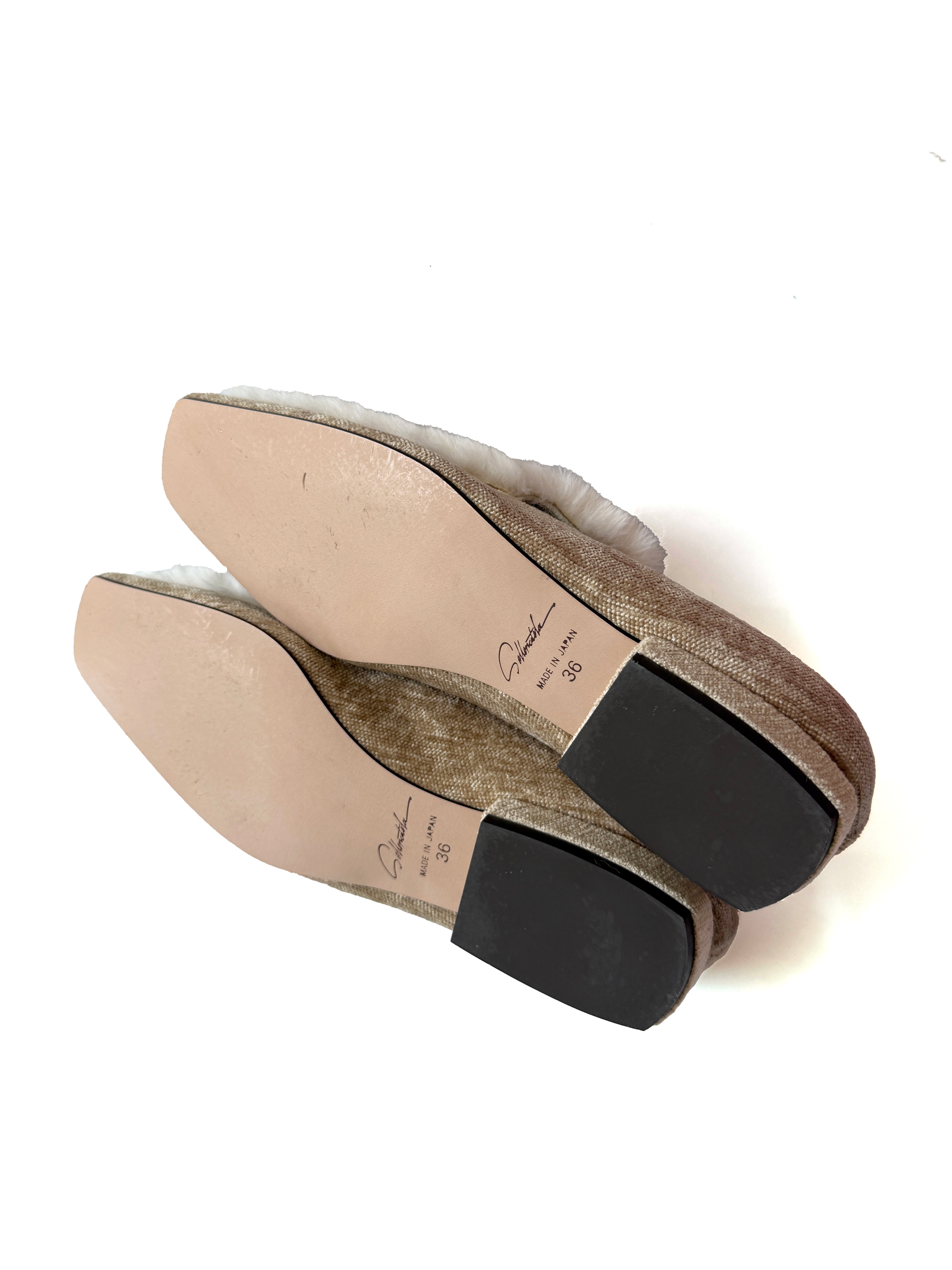 SAMPLE 20 - size 36