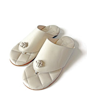 SAMPLE 24 - size 38