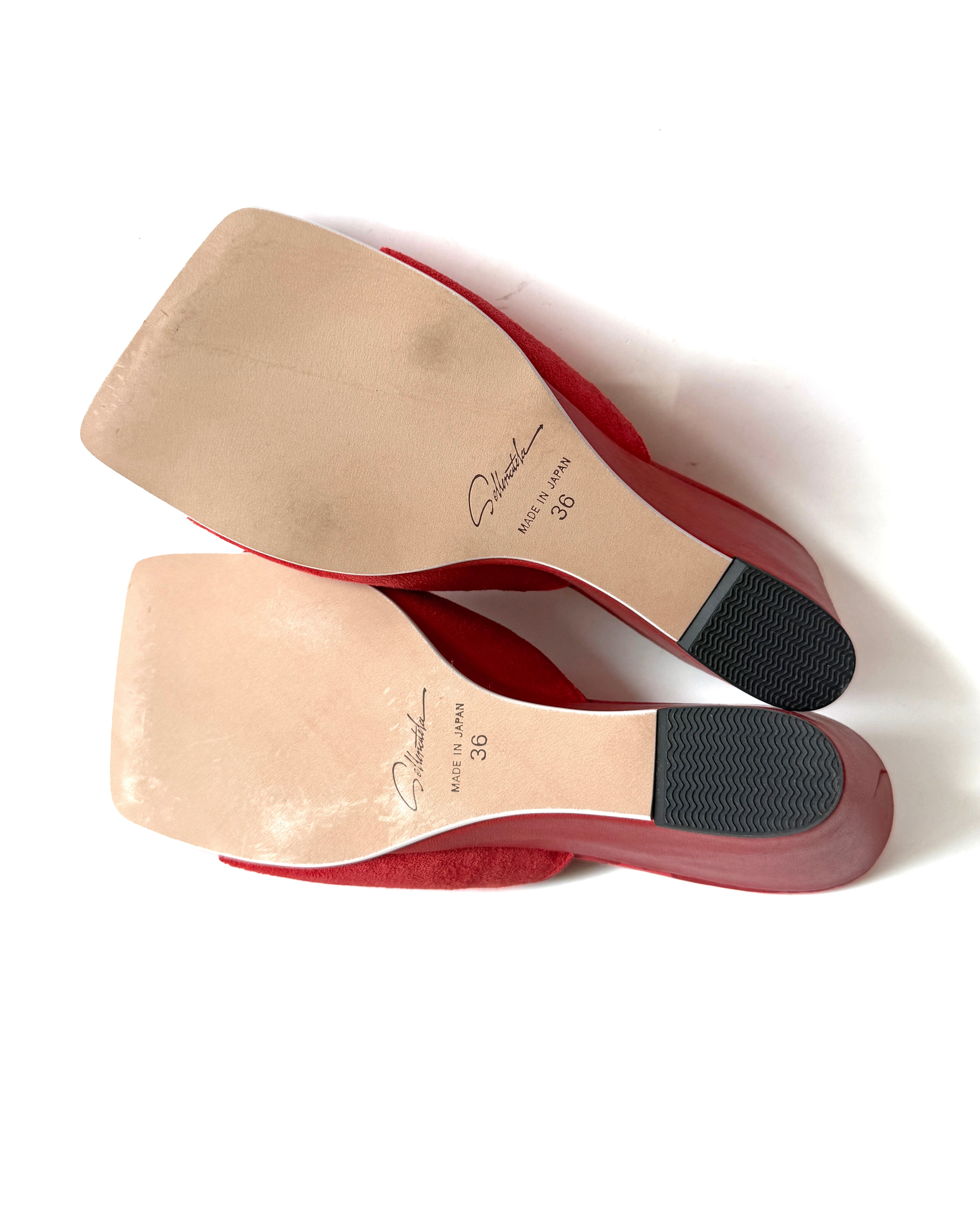 SAMPLE 27 - size 36