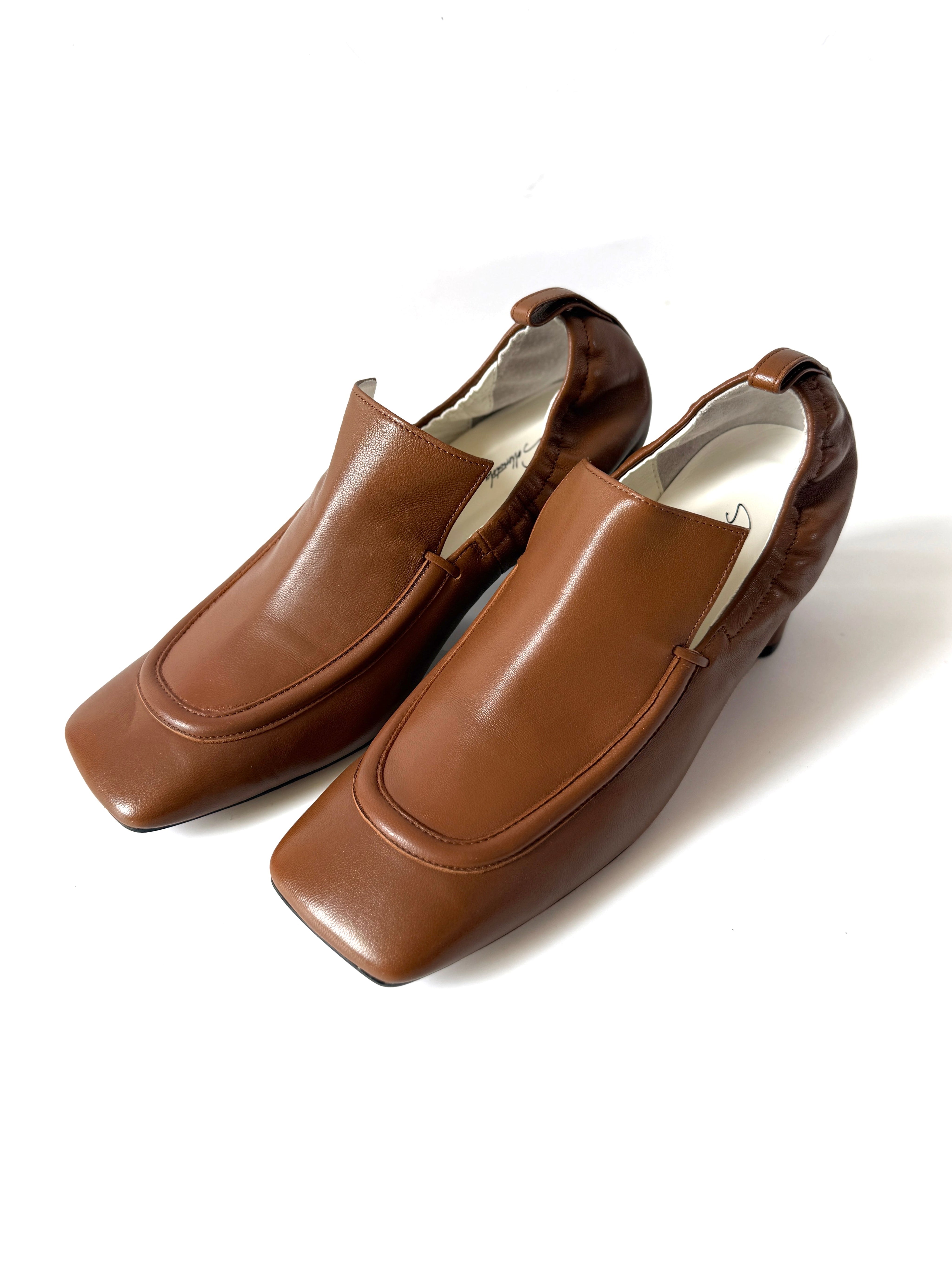 SAMPLE 9 - size 37